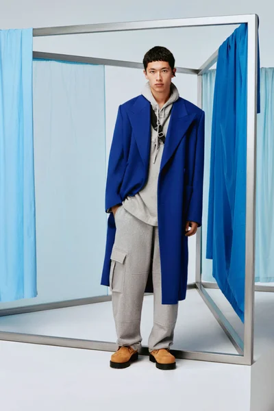 Look 14
